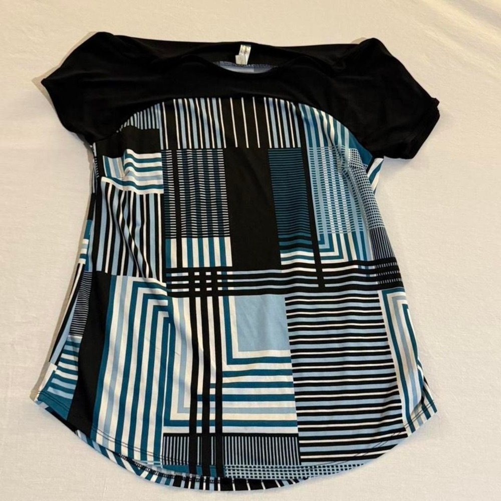 PerSeption Concept Blue Geometric Abstract Short Sleeve Top RA524 Womens Small